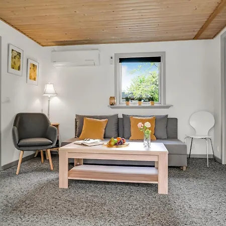 2 Bedroom Amazing In Feriehus Jægerspris
