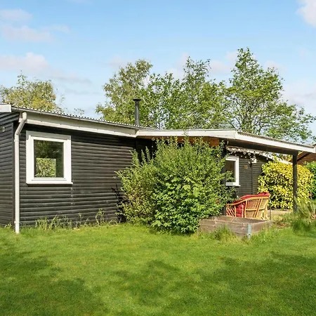 Feriehus 2 Bedroom Amazing In